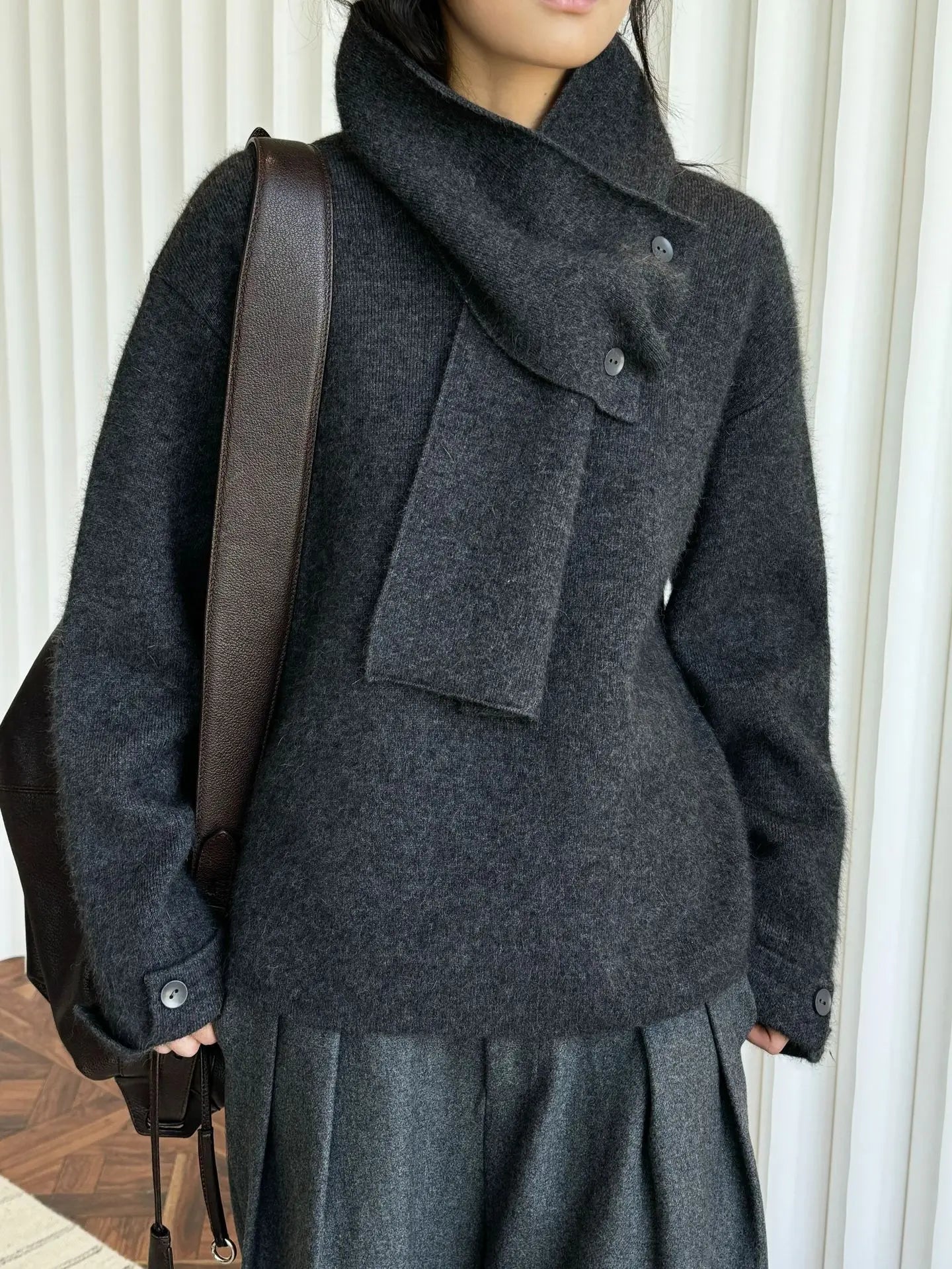 Winter wool sweater women's casual solid color round neck long sleeved scarf decoration loose sweater