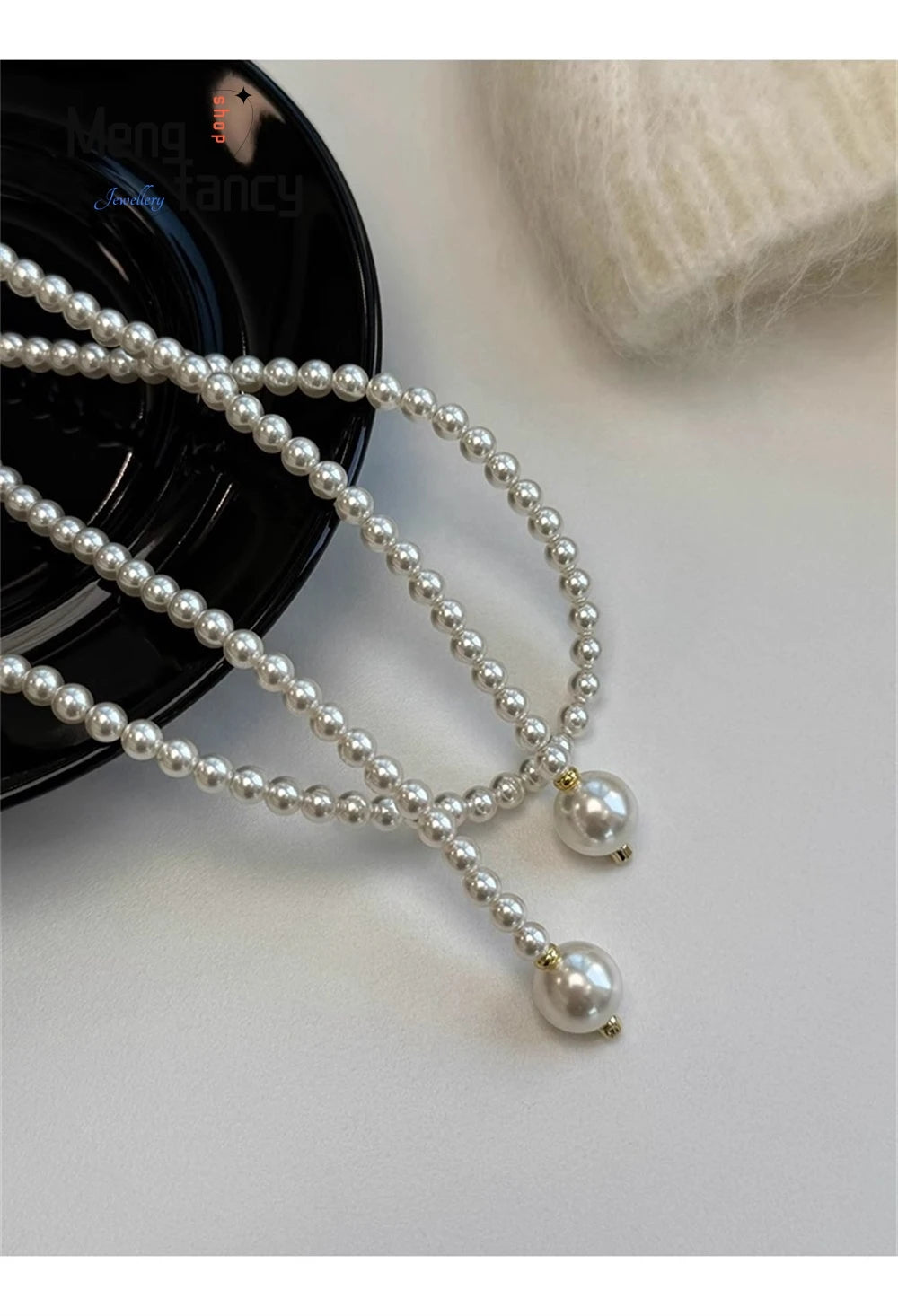 This 130cm Long Glass Pearl Necklace Can Be Worn In Multiple Ways. The Long Necklace Is Elegant And Trendy. It's A Retro Sweater