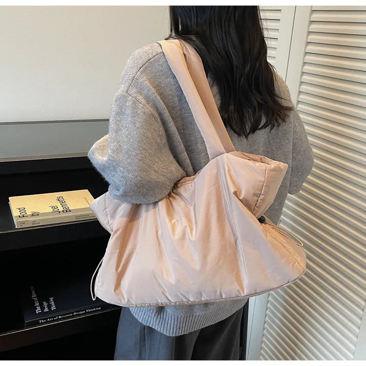 Women Nylon Bucket Shoulder Bag Large Capacity Tote Bag Fall Winter Versatile Cotton-padded Handbag Guangzhou High Quality Bag