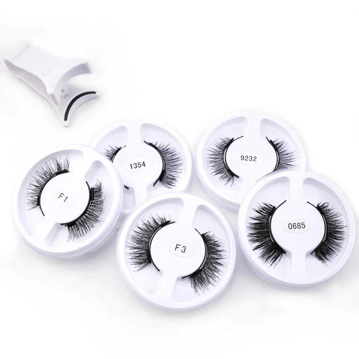 5 Pairs Reusable Magnetic Lashes Set with Magnetic Tweezers Makeup Tool 5 Style Faux Mink Lashes Curly Eyelashes Extension Kit