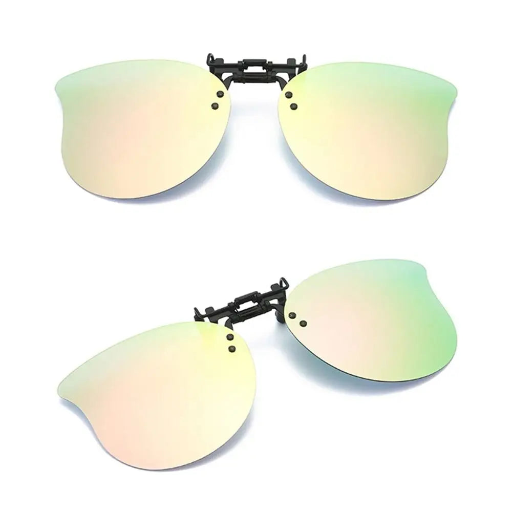 Polarized Clip On Sunglasses Over Prescription Glasses Ultra-Light UV400 Flip Up Sun Glasses Cat Eye Convenient Shades
