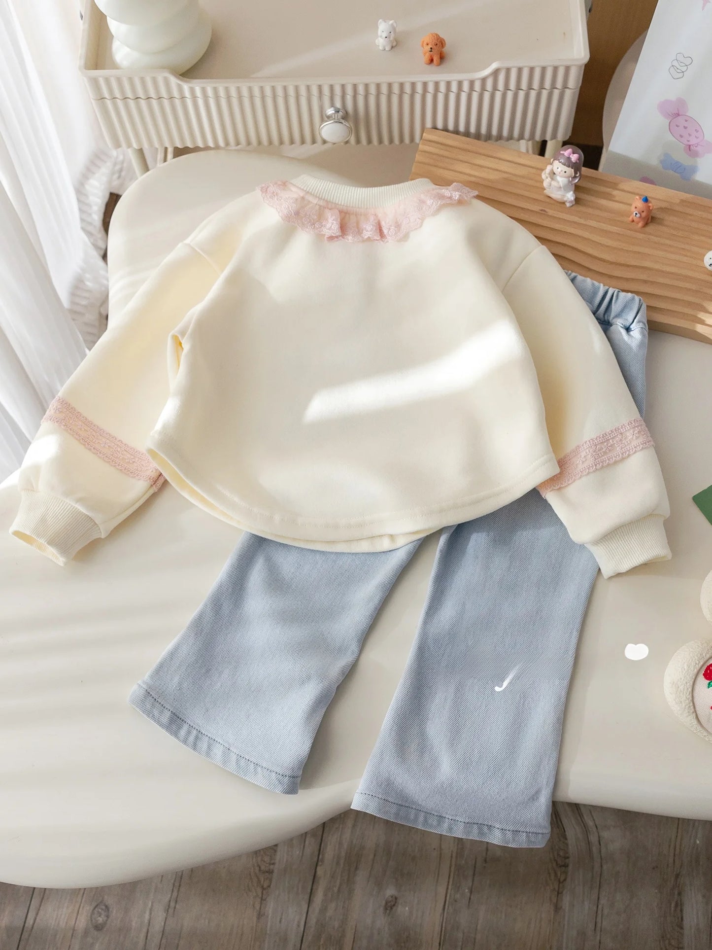 Girls Spring New Style Embroidered Sweatshirt Lace Trim Hoodie Baby Spring Clothes Korean Version Heavy Embroidery Top