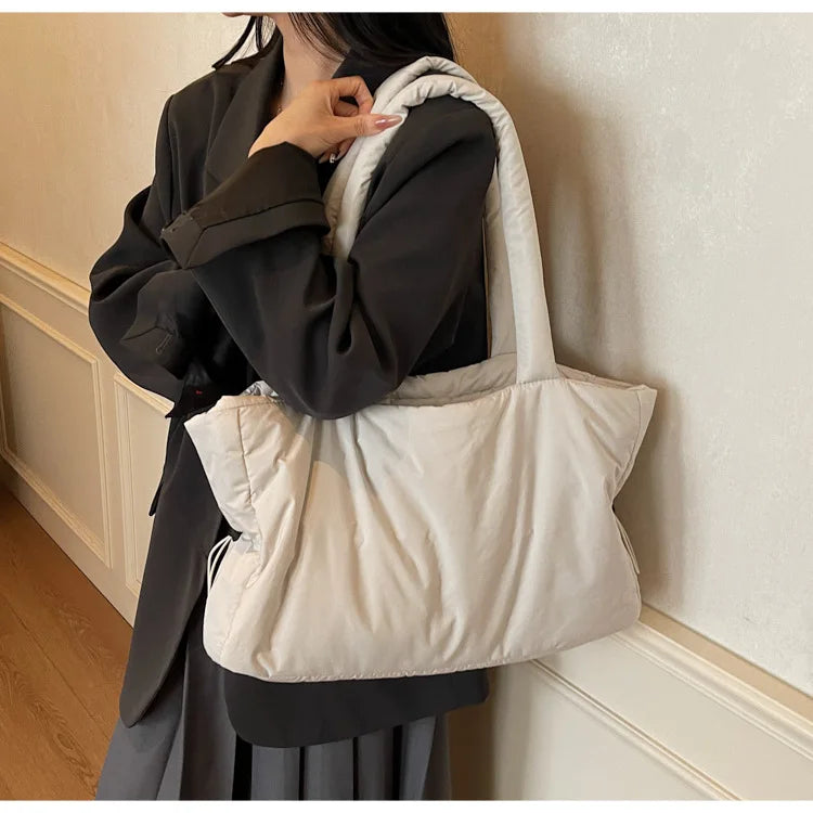 Women Nylon Bucket Shoulder Bag Large Capacity Tote Bag Fall Winter Versatile Cotton-padded Handbag Guangzhou High Quality Bag