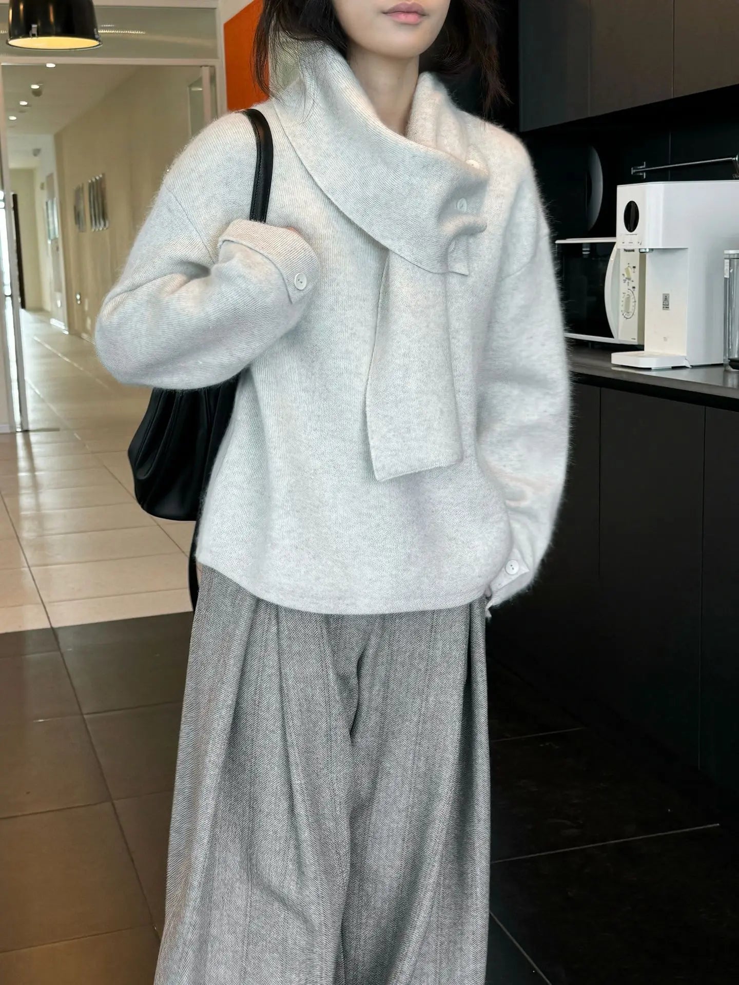 Winter wool sweater women's casual solid color round neck long sleeved scarf decoration loose sweater