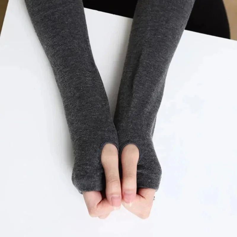 Stacked Style Extra Long Fingerless Gloves：Thick Knit Soft Skin-Friendly，Warm without sacrificing fashion sense