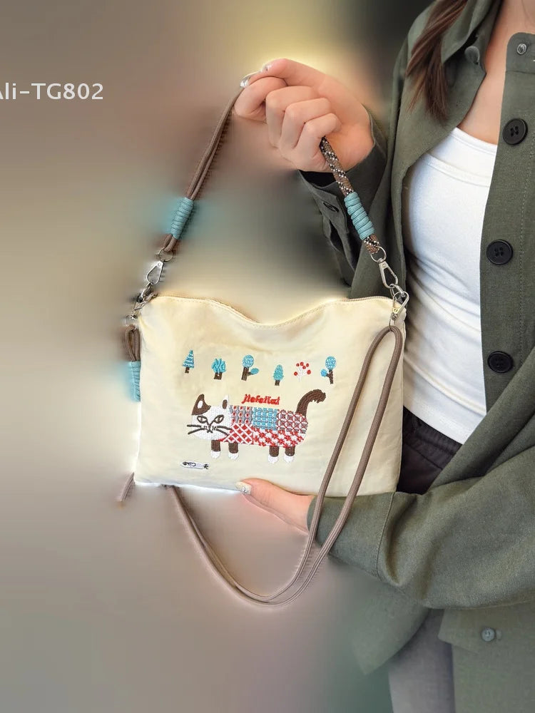 Ladies Tote Bag Lazy Ins Wind Japanese Embroidery Fashion Joker Large-capacity Durable Shoulder Bag Commuter Messenger Bag