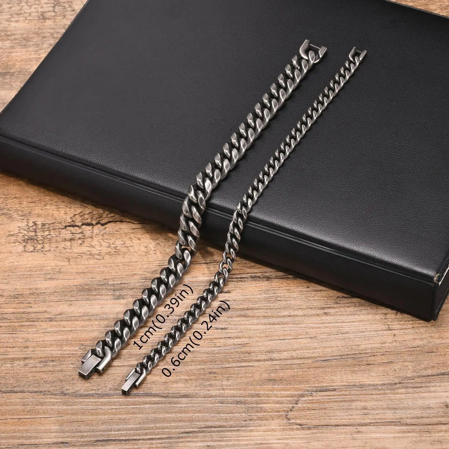 Retro Cuban Chain Bracelets for Men,Vintage Antique Stainless Steel Curb Dome Link Wristband,Rock Punk Stylish Jewelry Gifts