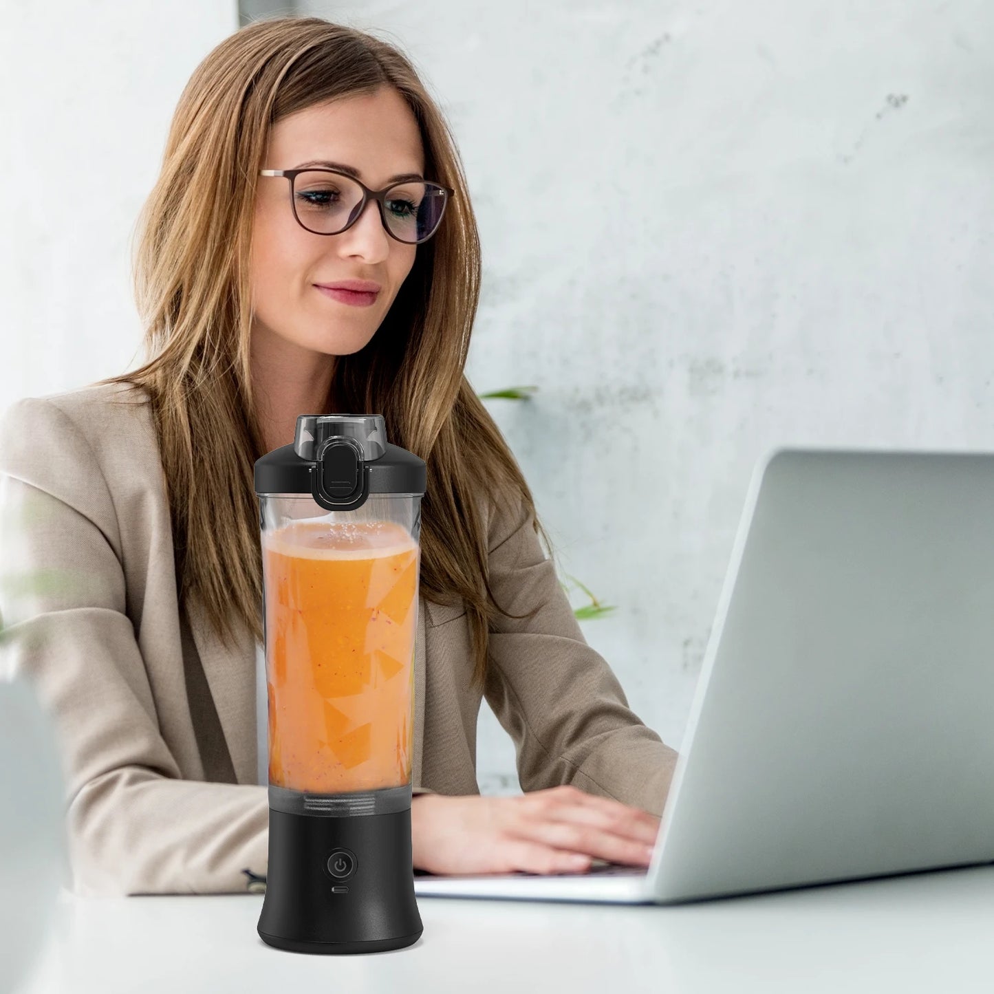 New Portable Blender 600ML Electric Juicer Fruit Mixers 4000mAh USB Rechargeable Mini Smoothie Blender Orange Juicer Machine