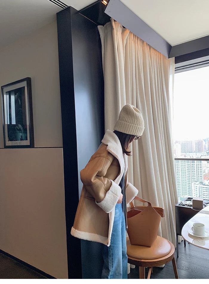 2025 Autumn Winter Fur Integrated Lamb Wool Coat Women's European And American Street Temperament Fashion Locomotive Fur Coat