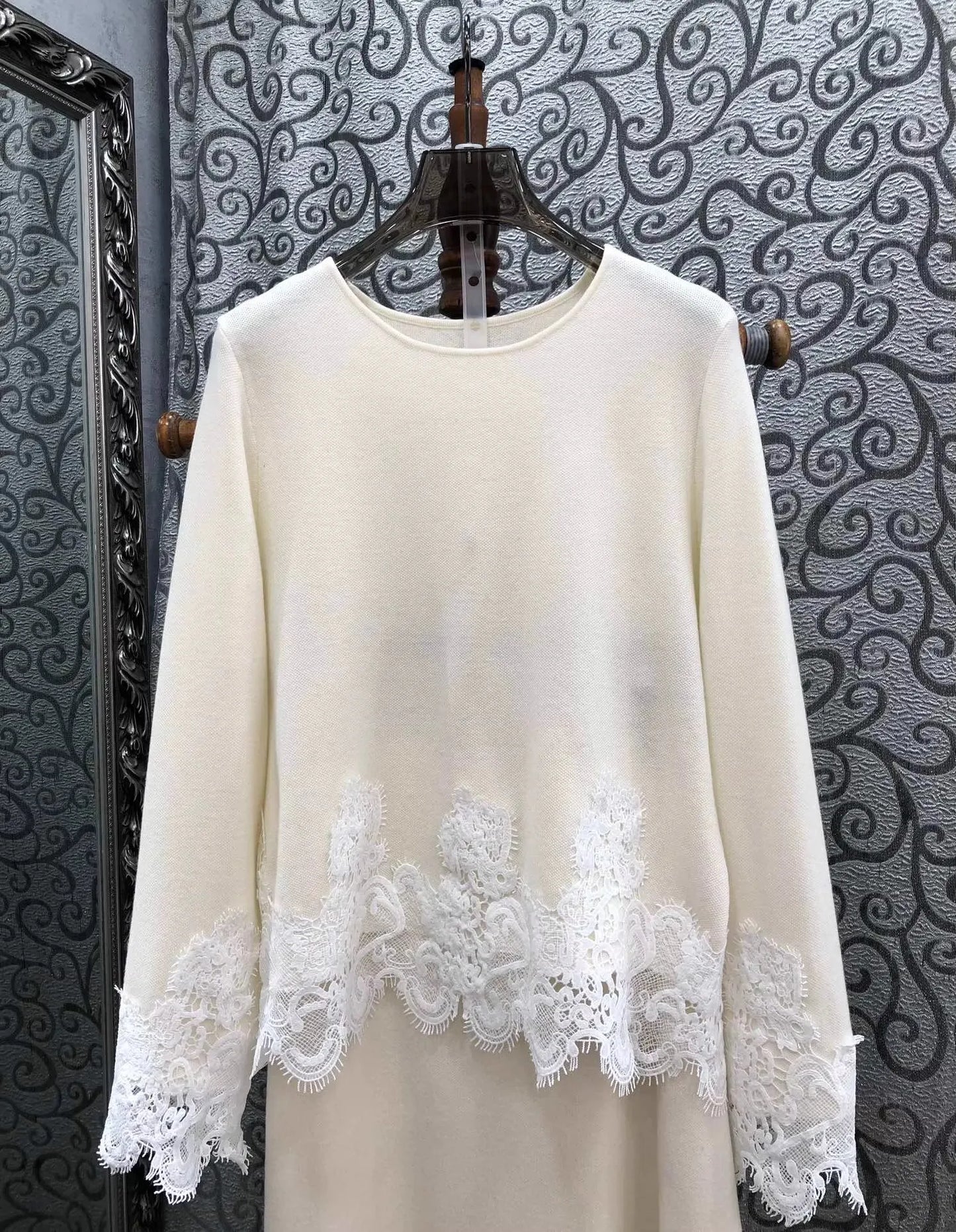 Top Quality New Skirt Suit 2025 Autumn Winter 2PC Set Women Lace Knitting Patchwork Wool Sweater+Long Knitted Skirt Suit & Sets