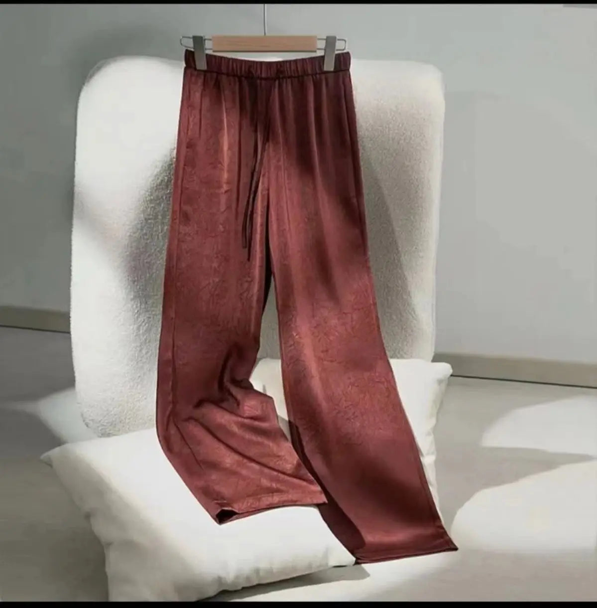 plus Size Satin Ice Silk Wide Leg Pants Women's Summer Thin Cool Casual Straight Leg Trousers Comfortable Loose Fit Long Pants