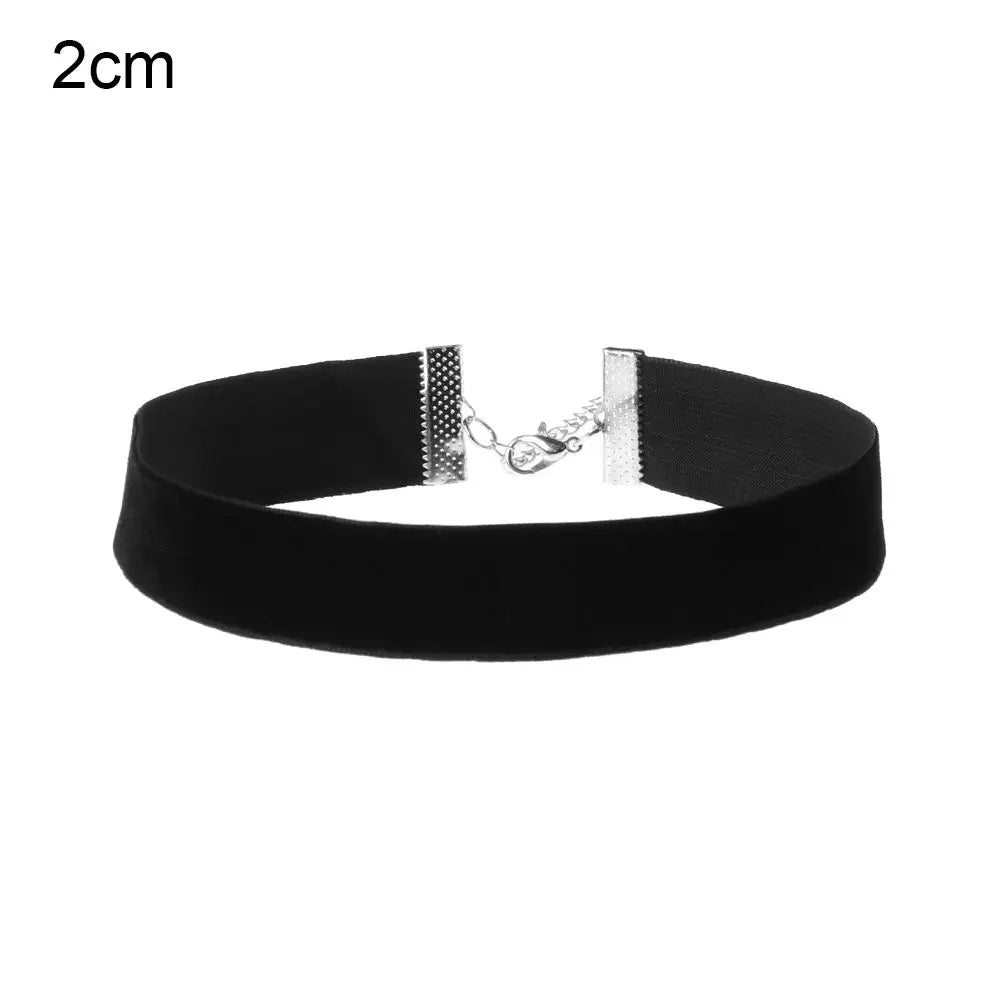 Adjustable Elegant Classic Vintage Velvet Choker Gothic Black Ribbon Necklace