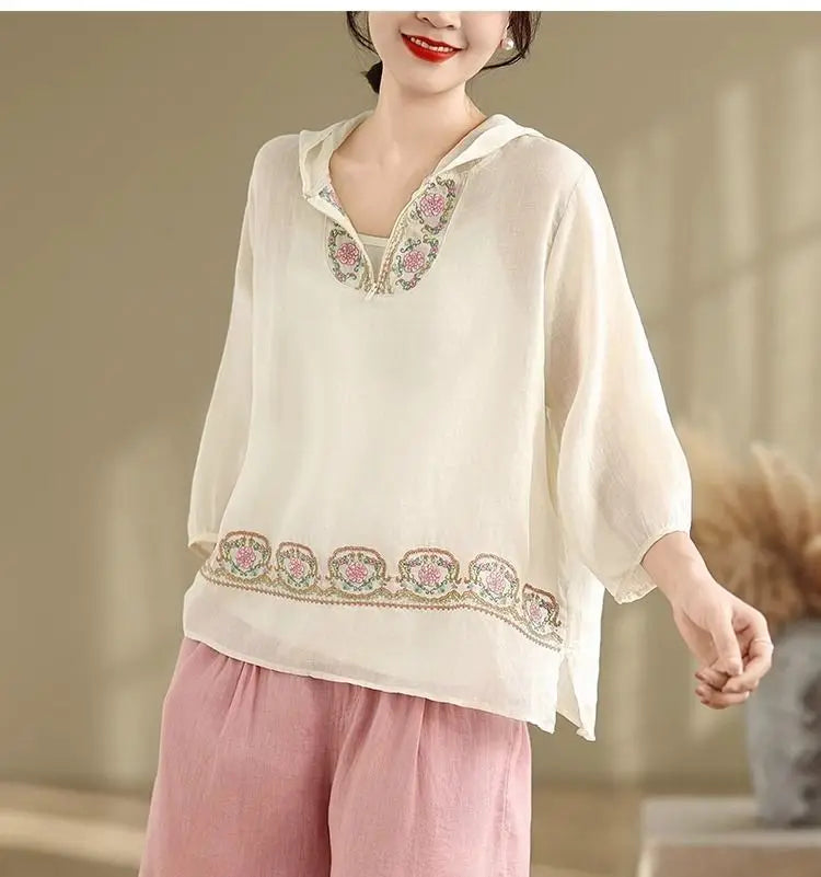 Summer New Embroidered T-shirt Casual Versatile Seven Sleeve Temperament Hoodie Lightweight Hoodie Top for Women