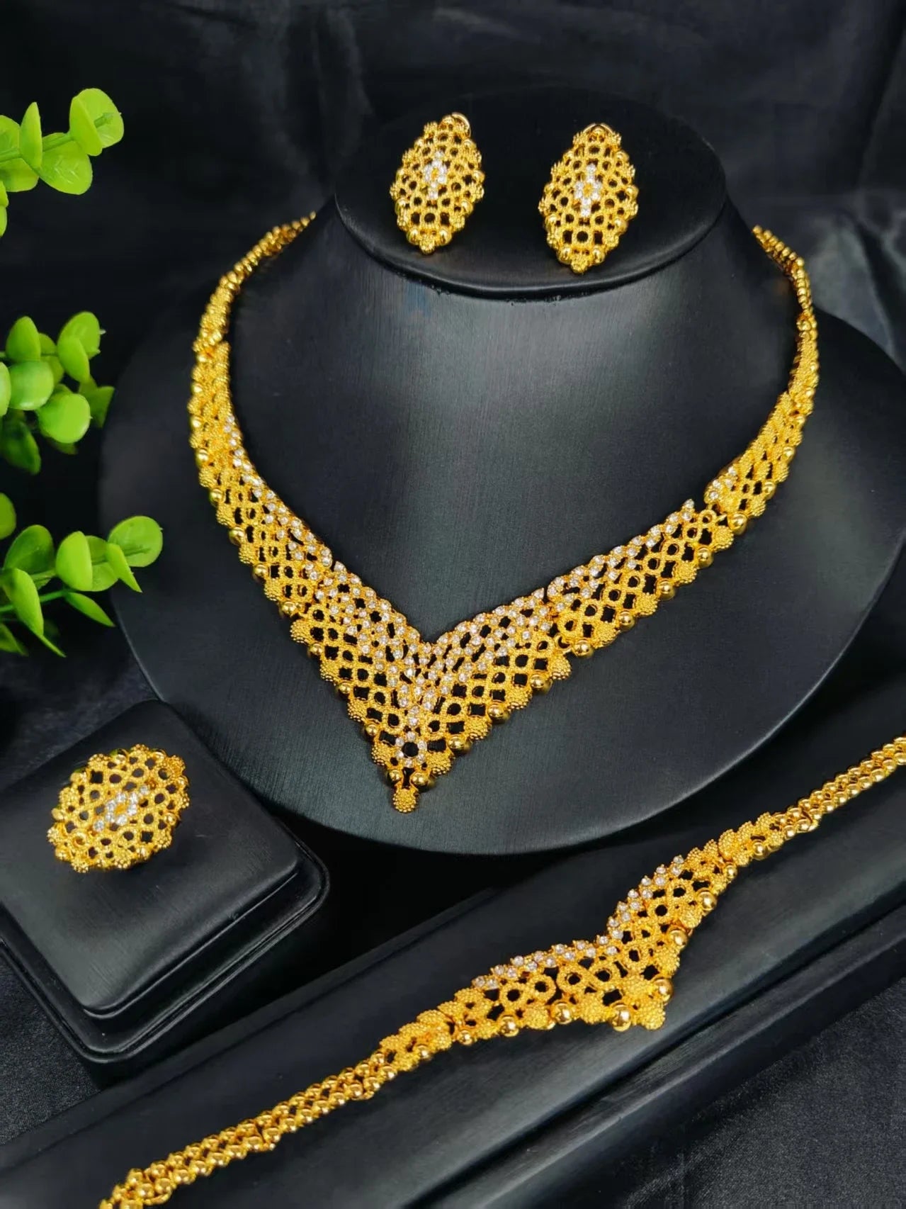 Luxury Indian Jewellery Earrings Necklace Jewelry Sets For Women Dubai Gold Color African Arabic Wedding Bridal Party Gifts