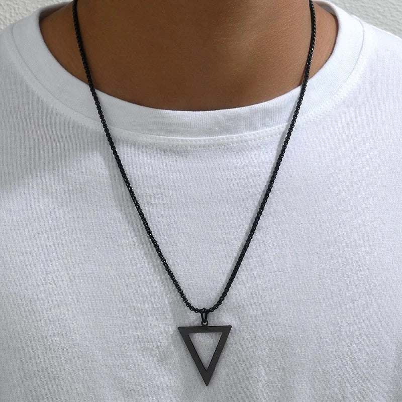Vintage Fashion Men Jewellery Black Triangle Necklace For Men Stainless Steel Chain For Men Geometric Pendant Punk Party Jewelry