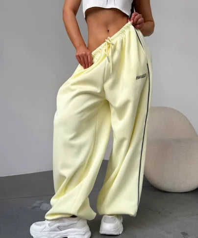 Pantalones Casuales New Pink Embroidered Casual Pants For Women Loose And Comfortable Straight Elastic Waist Trousers 2025 New