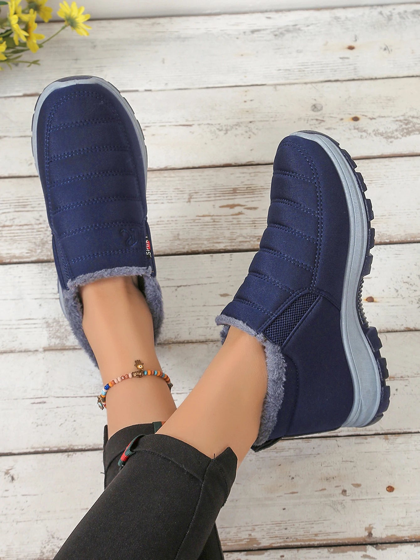 Women's Shoes, Women's Sports Shoes, Fleece and Thickened Boots, Lightweight Soft-Soled Women's Snow Boots