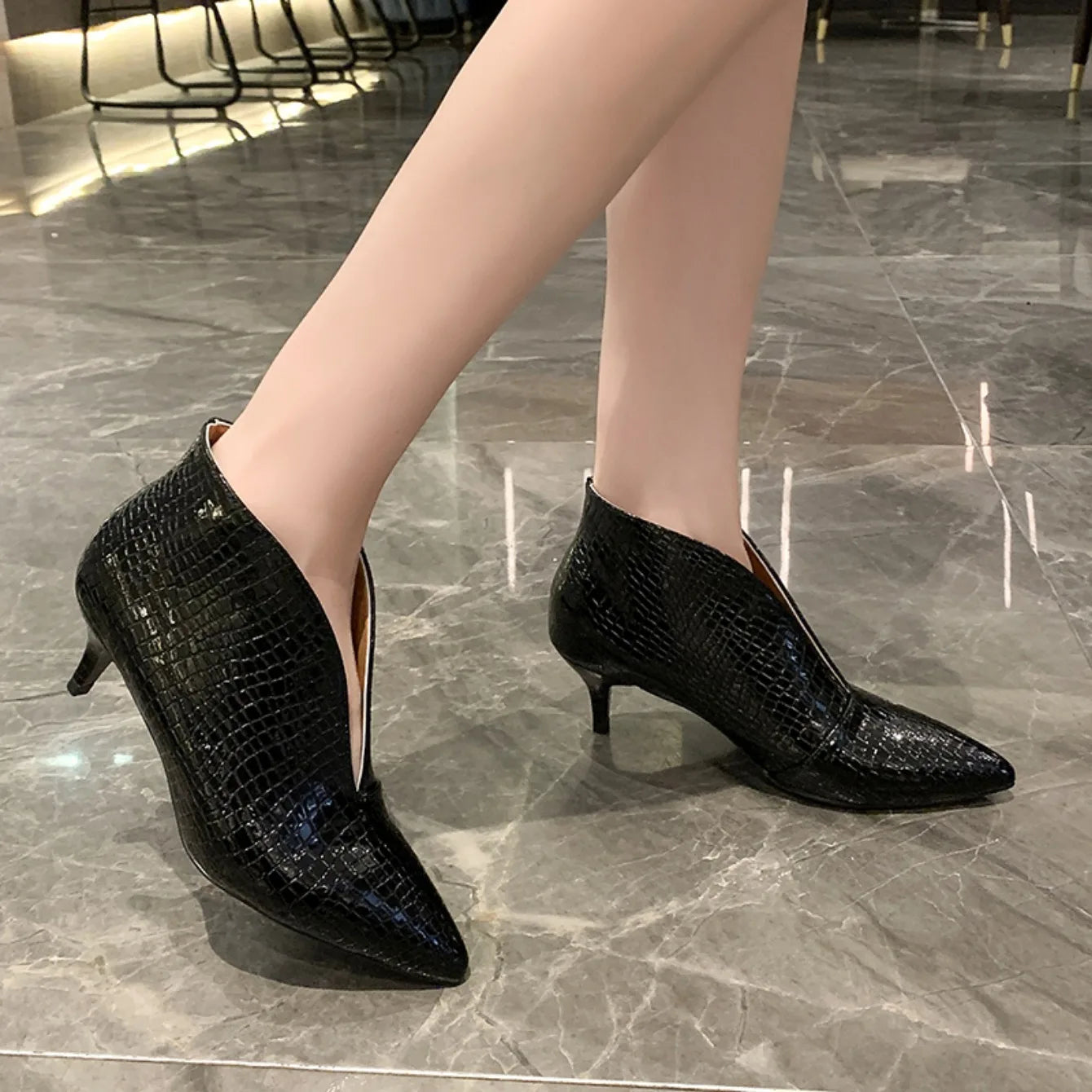Women Boots High-heeled Shoes 2024 Spring Autumn New Fashion Pointed Thick High Heels Boots Women Shoes Comfortable Temperament