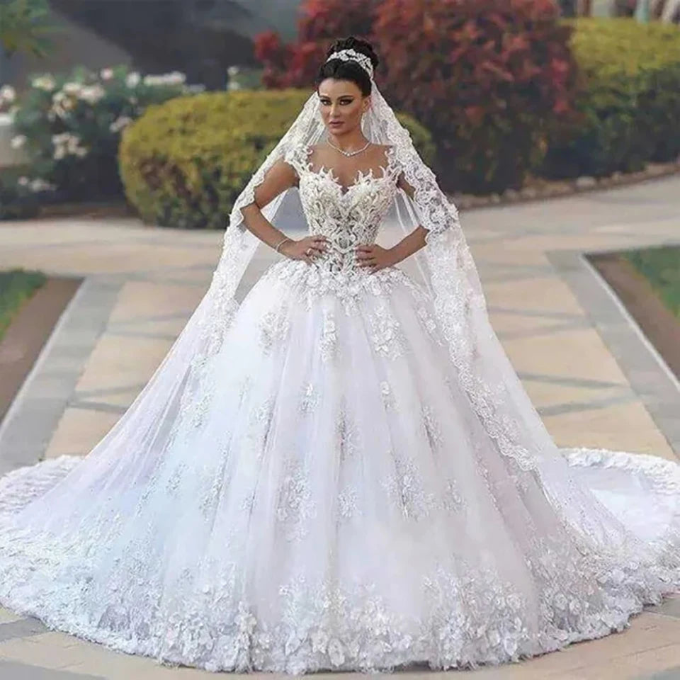 Gorgeous White Ball Gown Wedding Dress For Women 2026 Princess Sweetheart Lace Appliques Backless Bridal Gowns Vestidos De Novia