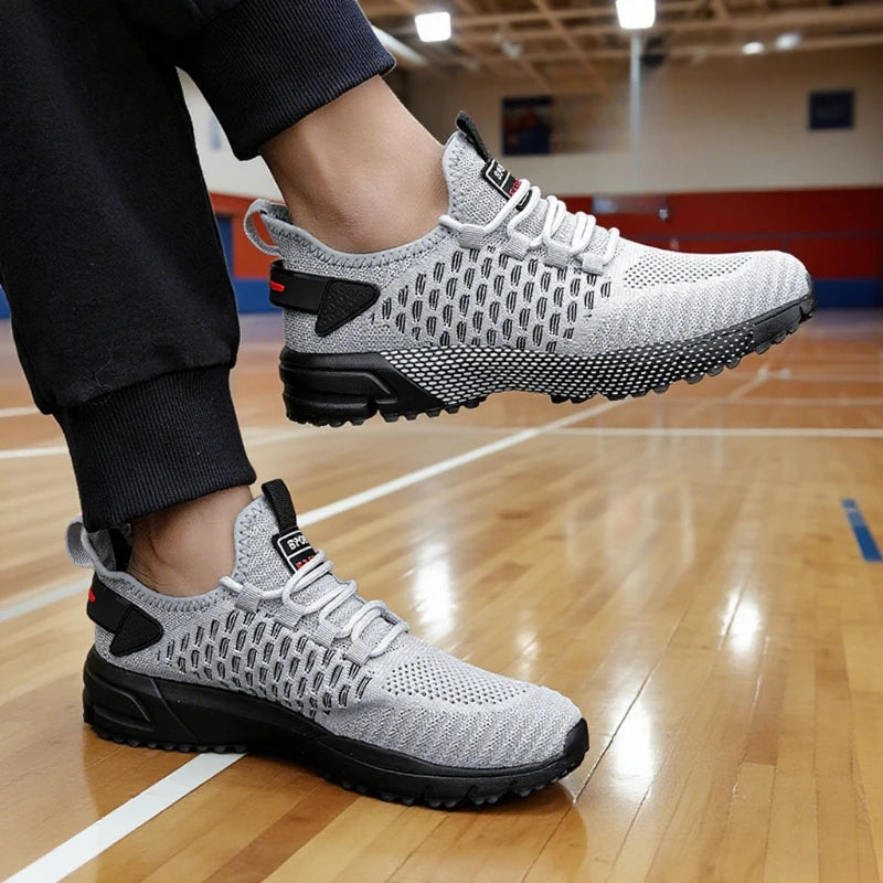 Men's Running Shoes 2025 Mens Sneakers Shoes Fashionable Outdoor Anti Slip Casual Walking Shoes Designer Thick Soled Platform