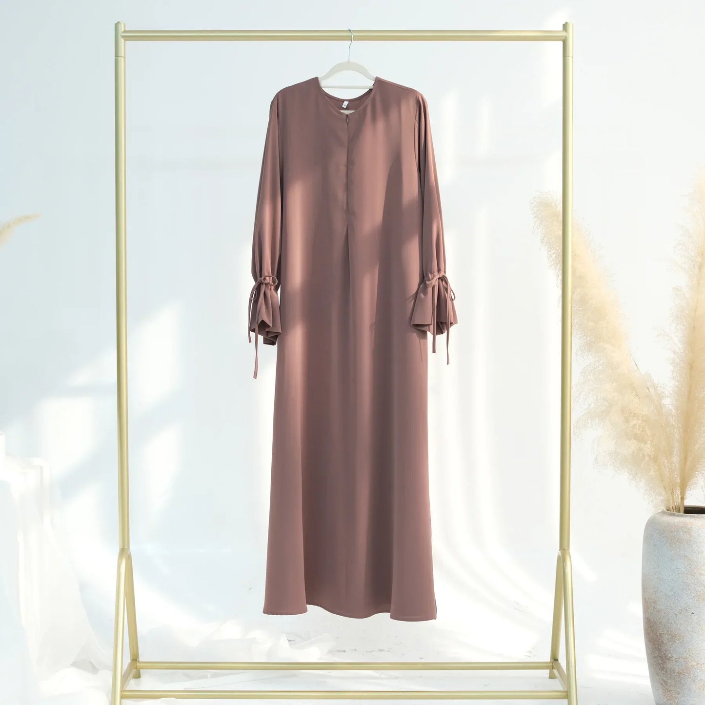 2025 Ramadan Arabic Muslim Woman Modest Dress Elegant Dubai Plain Abaya Islamic Church Clothing Fashion Loose Turkey Solid Robe