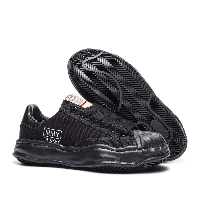 Women Casual Shoes Men's Sports footwear Summer Casual Thick Soled Male Soft Comfortable Non-slip Outdoor Fashion Board sneakers
