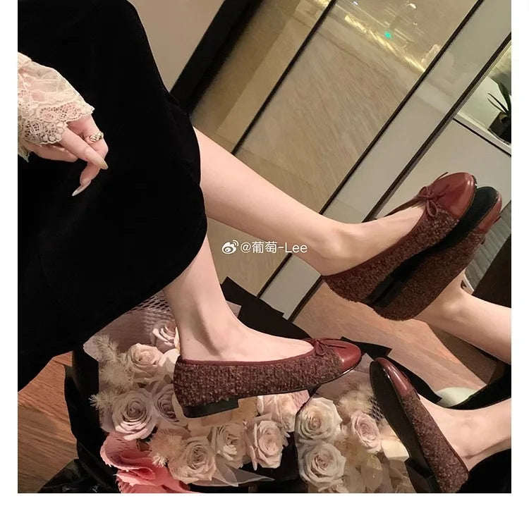 Flat Shoes for Women 2025 Spring and Autumn Round Toe Color Blocked Butterfly Bow Velvet Light Mouth Fashionable Single Shoe