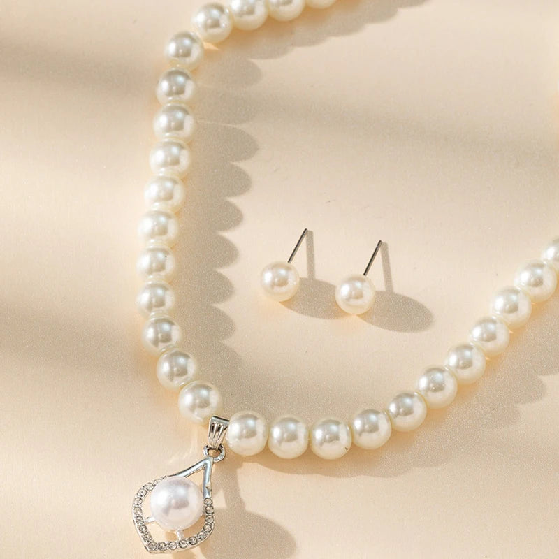 Classic Fashion Pearl Earrings Necklace Beaded Choker Pearl Pendant Necklace 100% brand new quality Classic fashion design