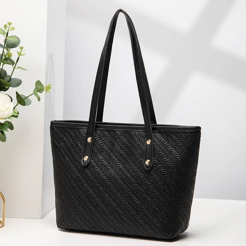 Women's bag bag women's 2023 new embossed floral handbag shopping bag versatile large capacity bucket bag