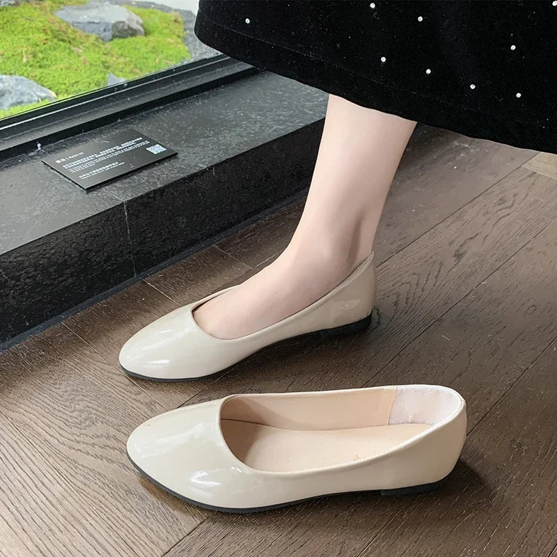 Ladies Formal Flat Shoes Spring Autumn Non-slip Women Black Causal Loafers Uniform Shoes Versatile Women's Ballet Leather Shoes