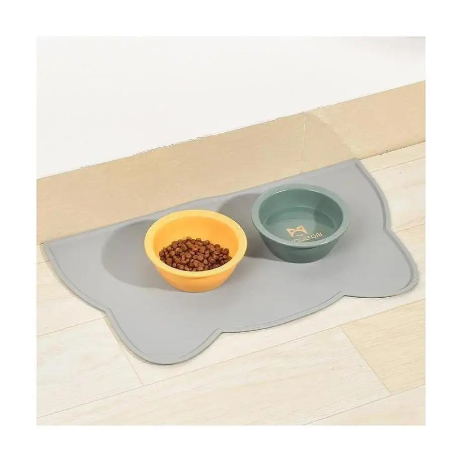 1 Pcs Anti Overflow Anti Slip Waterproof and Easy To Clean Pet Silicone Meal Mat Cat and Dog Mat Pet Meal Mat