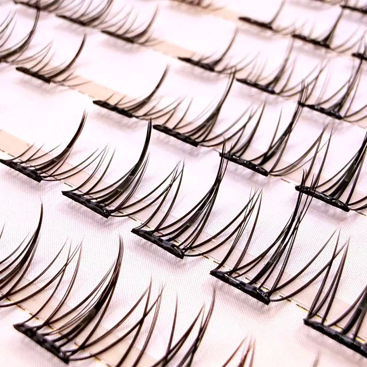 LONZUNIN Natural Look Reusable Self Adhesive False Lashes No Glue Eyelashes