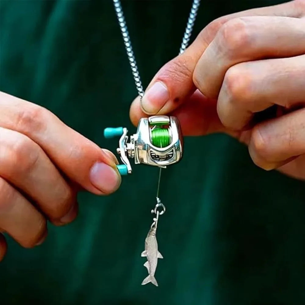 Neck Chain Luxury Fishing Reel Necklace Rotatable Exquisite Fishing Reel Ring High-end Pendant Men Neck Pendant Daily