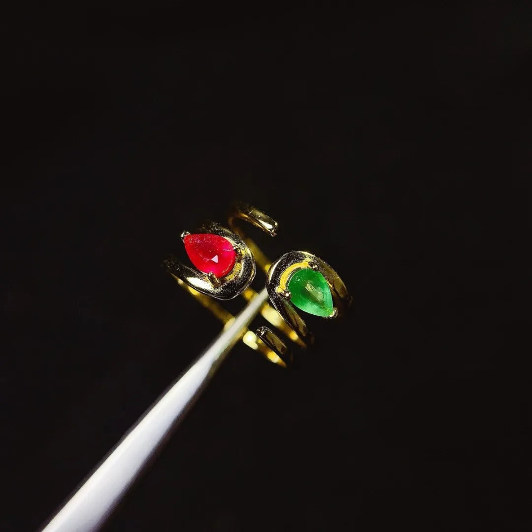 Exquisite Emerald S925 Sterling Silver Ring A Luxurious Designer Piece for The Modern Woman Timeless Elegance Redefine