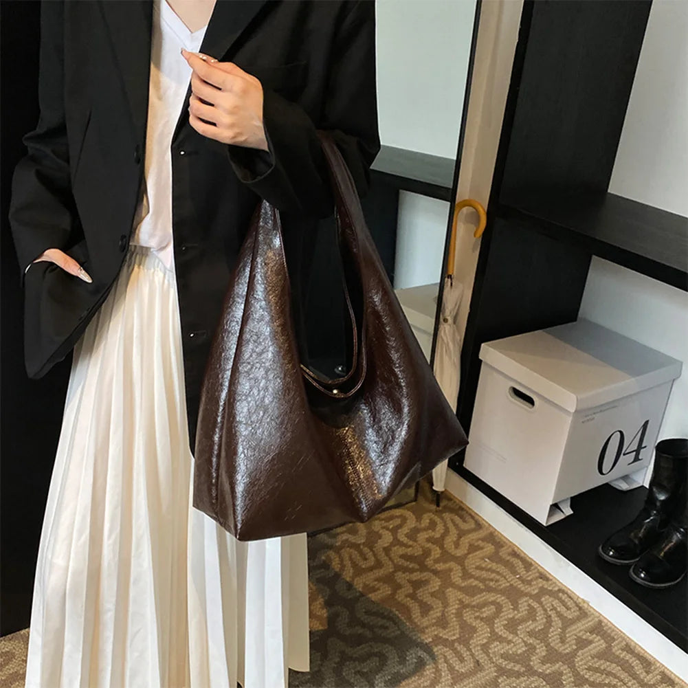 Women PU Casual Tote Handbag Large Capacity Stylish Shoulder Purse Solid Color Simple Commuting Bag Hasp Closure Chic Hobo Bag