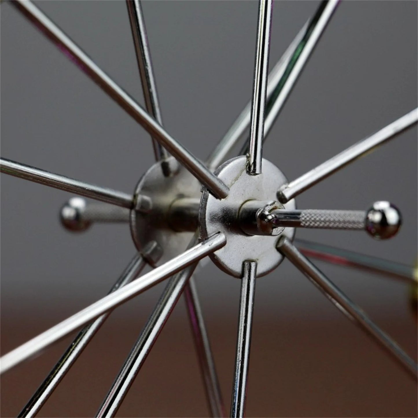 Ferris Wheel Perpetual Motion Apparatus Creative Rotating Simple Newton Pendulum Ball Physical Magnetic Balance Wobbler Gifts