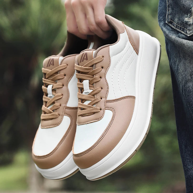 Men's Wide-top Shoes with Leather Upper, Casual Sports Shoes in Large Size, Thick Sole, Height-increasing Platform Shoes