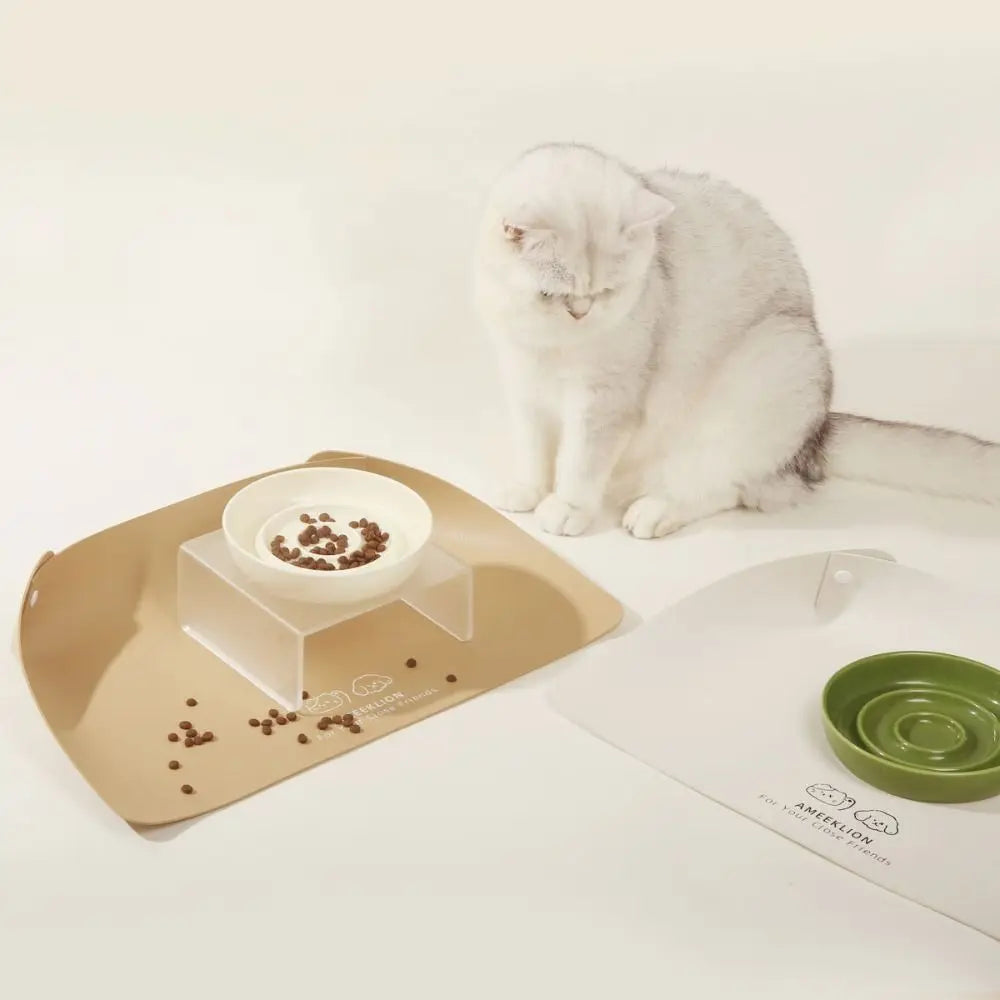 Easy To Clean PU Leather Pet Anti Spill Placemat Waterproof Anti Slip Cat Bowl Mat Oil Resistant Dog Food Pad Kitten