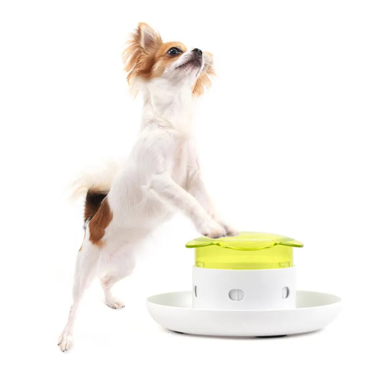 Pet Interactive Food Dispenser Toy  Leak-Proof Plastic Feeder for Dog cat  Enhances Pet IQ with Engaging Playtime Experience
