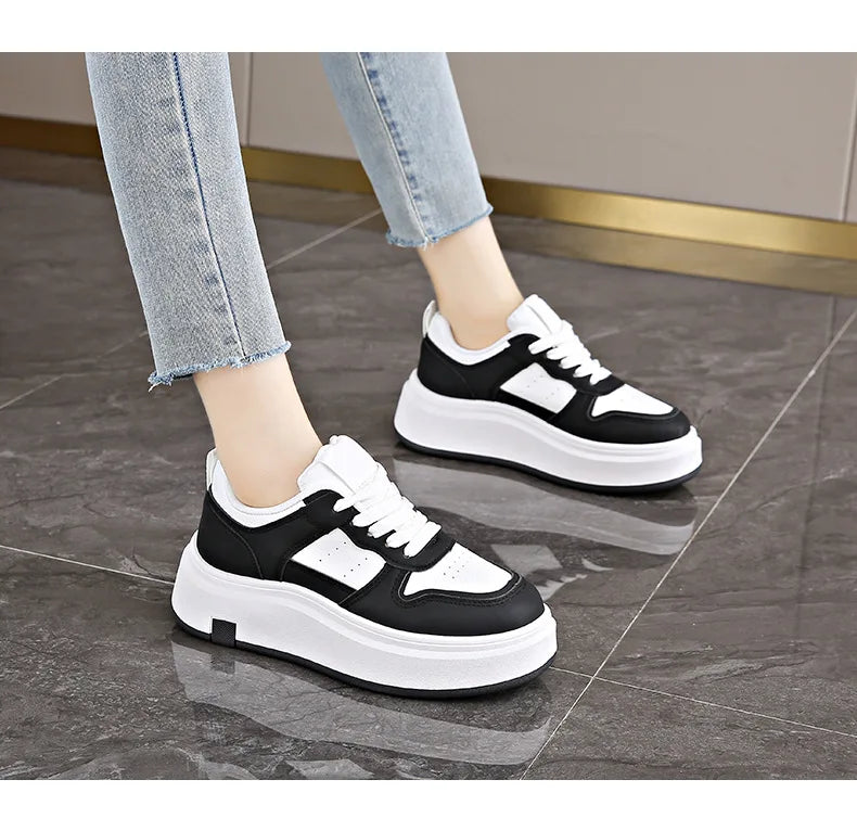 Women's Casual Sports Shoes Thick Bottom Low Tops Lace Up Vulcanised Shoes Lightweight Rubber Soled Winter Season Adult Footwear