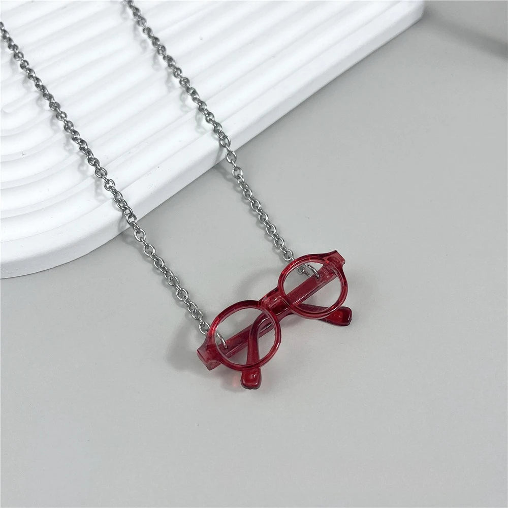 Artistic Glasses Shaped Necklace Niche Design Style Glasses Pendant Necklaces Simple Versatile Jewelry Fashion Necklace Gift
