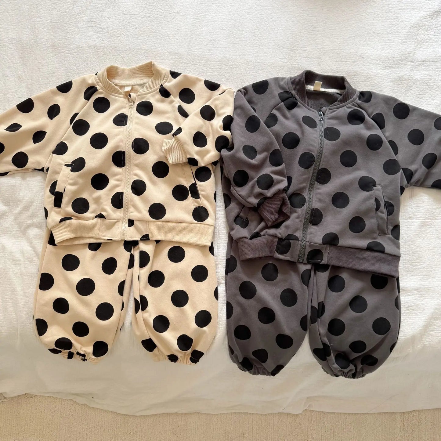 2025 Autumn New Children Long Sleeve Clothes Set Boys Girls Zipper Coat + Sweat Pants 2pcs Suit Kids Casual Polka Dot Outfits