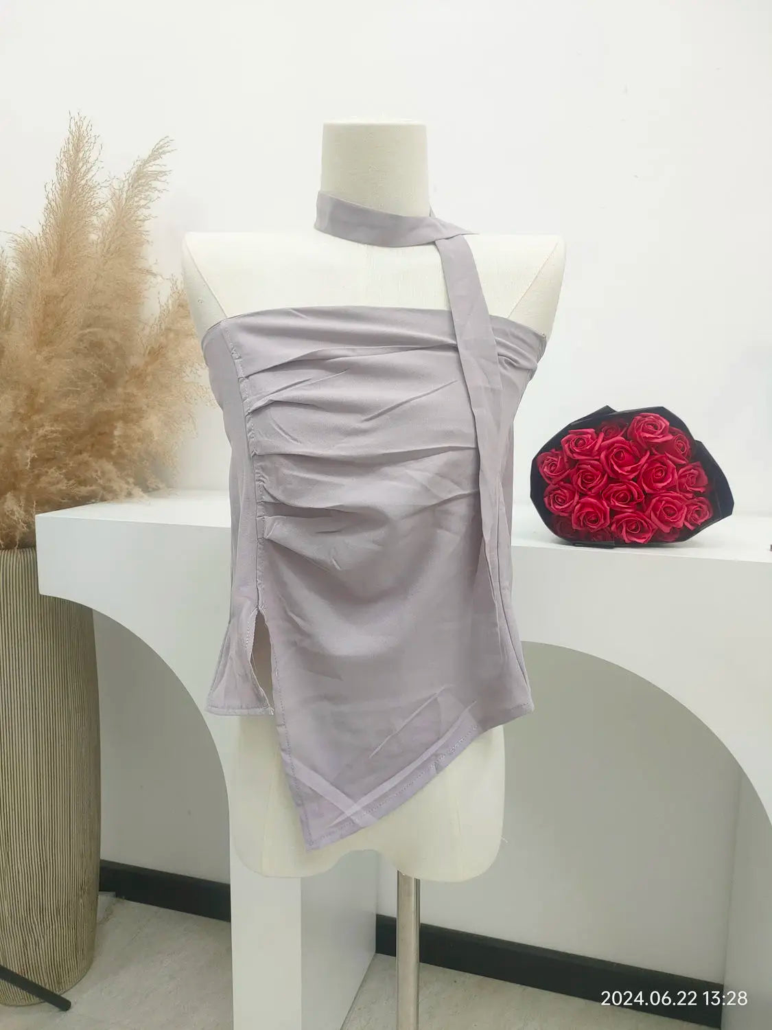 Women's Summer 2025 Off-Shoulder Bustier Top with Asymmetric Design for Commuting and Stylish Outfits