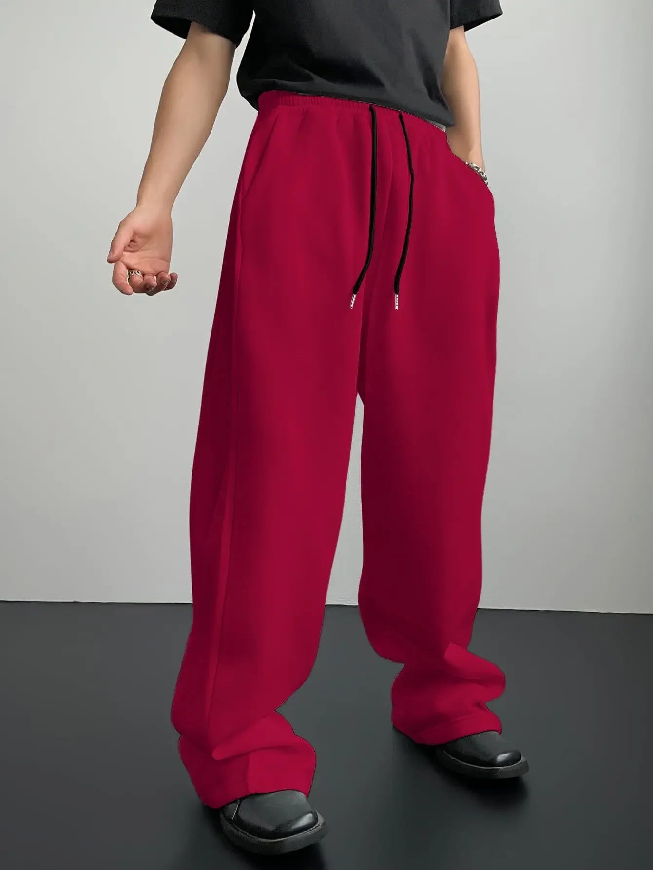 2025 New Korean style Sweatpants Sport Pants Men Running Pants Spring Summer Loose Casual Sweat Pants Straight Jogging Pants Men