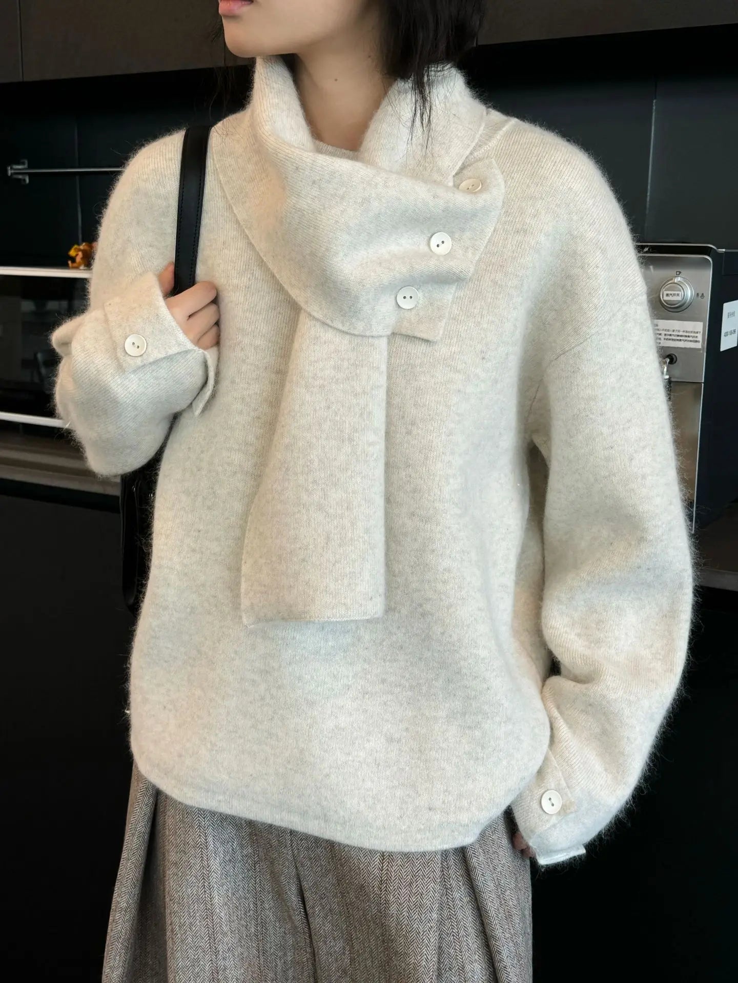 Winter wool sweater women's casual solid color round neck long sleeved scarf decoration loose sweater