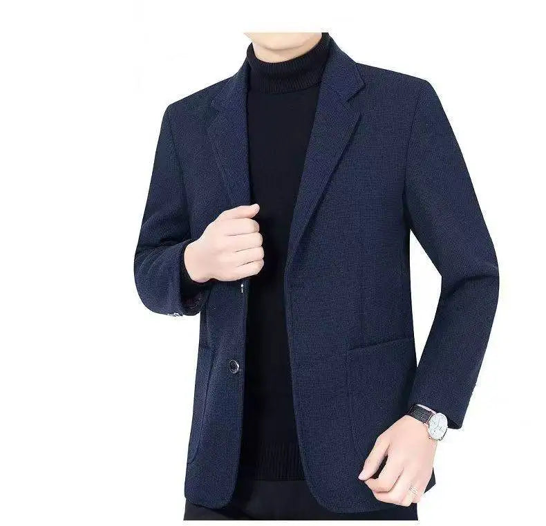 Men's woolen suit spring and autumn jacket is fashionable, cool and versatile. It is a solid-color checkered flat lapel short to