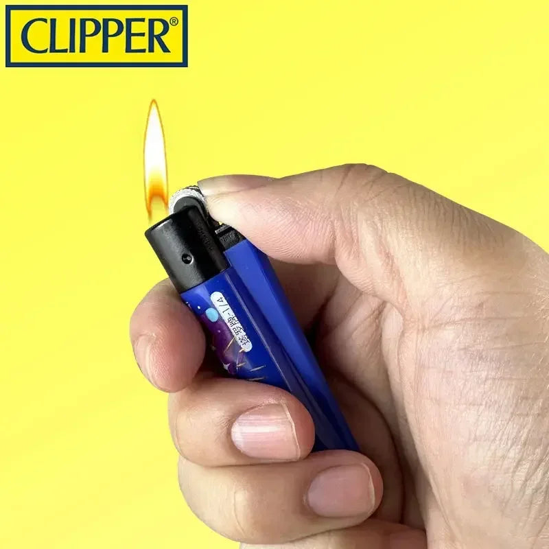 Clipper Lighter Grinding Wheel Mini Lighter Butane Flashlight Lighter (24pcs) Men's Small Tools Cool Gift Cigarette Accessories