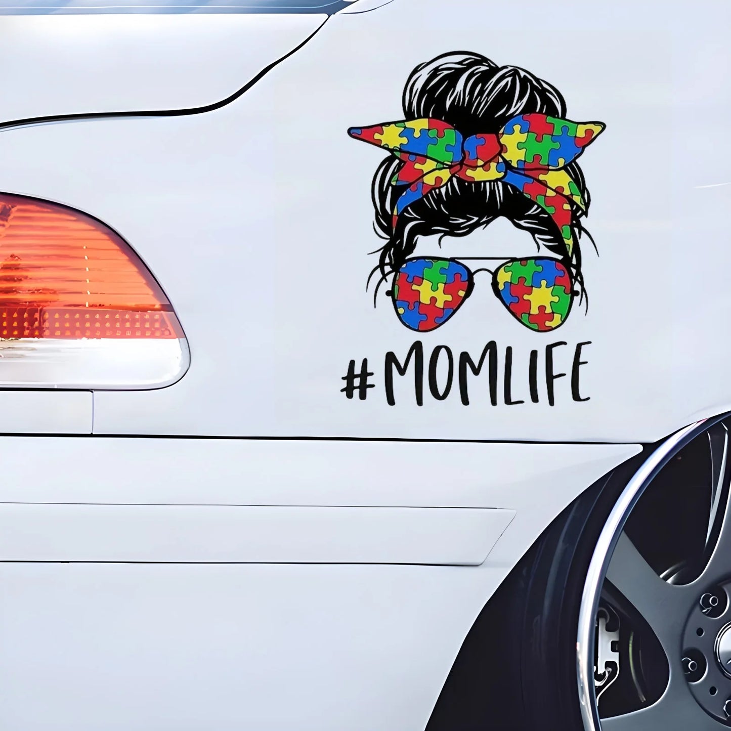 9x12cm Autism Mom Car Sticker, Fun Waterproof Sticker for Cars, Trucks, Motorcycles, Walls, Windows, PVC Material