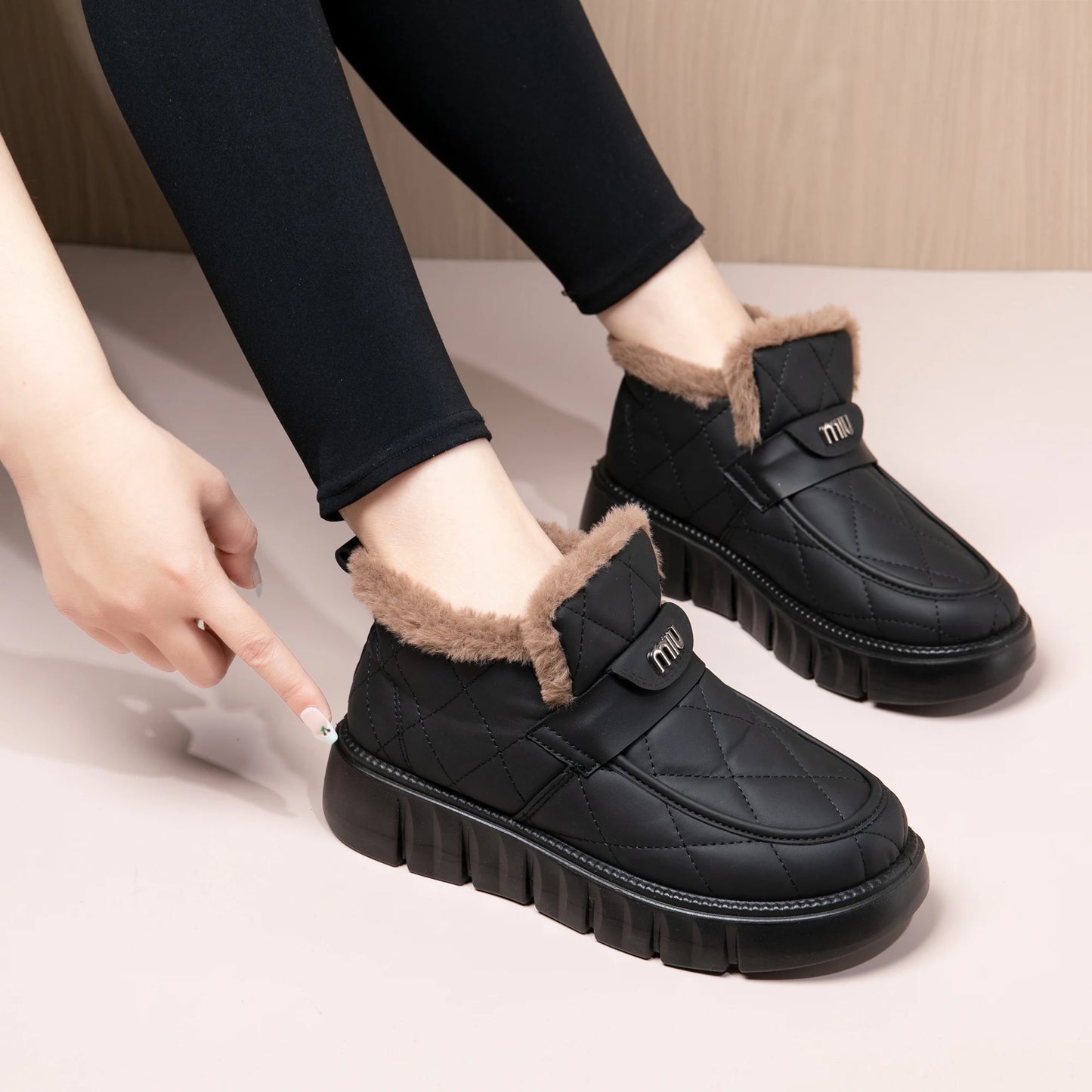 2026 Winter New Arrival Women's Shoes Thick Bottom Anti-Slip Wear-Resistant Cold-Proof Warm Comfortable Free Shipping