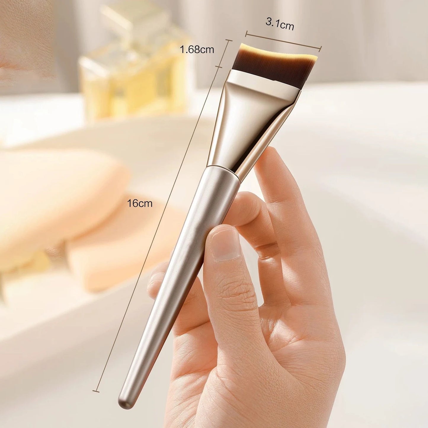 Curved Ultra Thin Foundation Brush Blade Fine Angle Flat Concealer BB Cream Brush Under The Eyes Place Precise Detail Brush